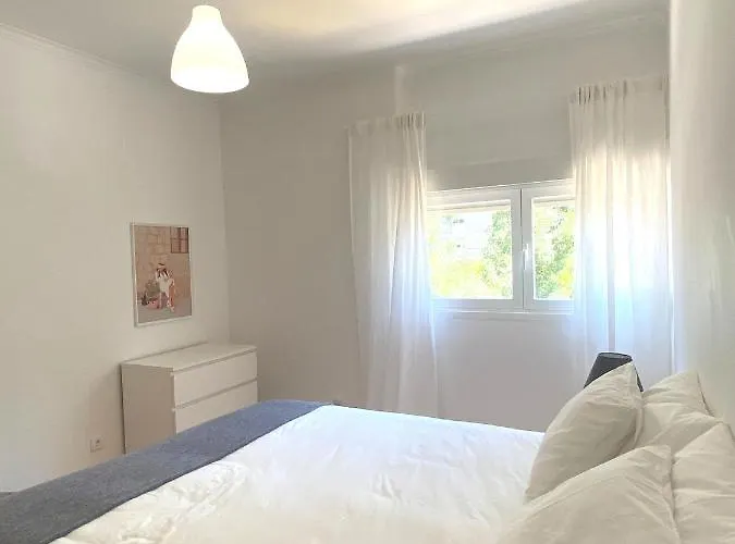 דירה Lisboa Central Apartment